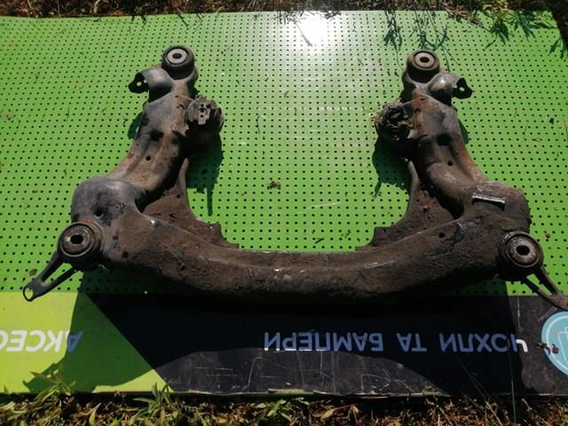 Korpus osi przedniej VAG 4B0399313DC cena, od 237,14 USD