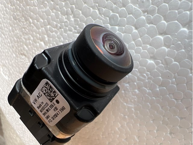Kamera systemu zapewnienia widoczności 5WA980556E VAG