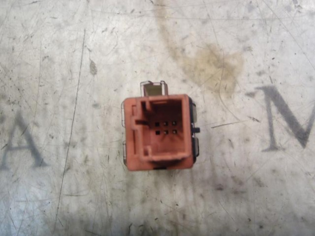 Przycisk włączania światła awaryjnego Citroen C4 I hatchback (LC) (2004 - 2010) cena, od 59,69 USD