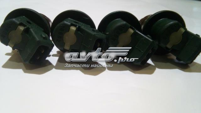 Wtryskiwacz paliwa do Renault 19 II B53, C53