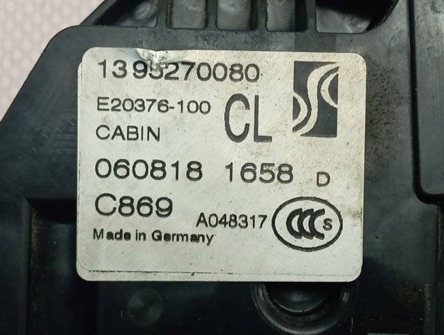 Zamek drzwi przednich prawych Peugeot/Citroen 1677681380 cena, od 114,07 USD