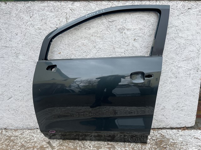 42558753 General Motors Drzwi przednie lewe