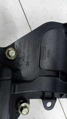 Separator oleju układu wentylacji kadłuda (bloku silnika)  Ford Focus IV