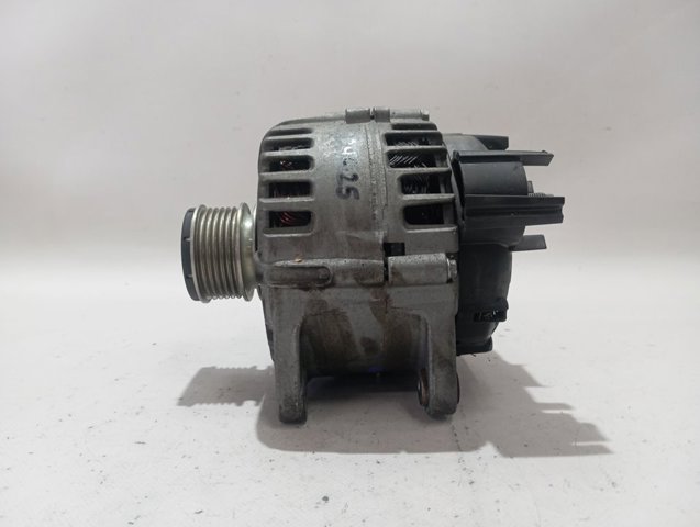 Alternator 231006293R Renault (RVI)
