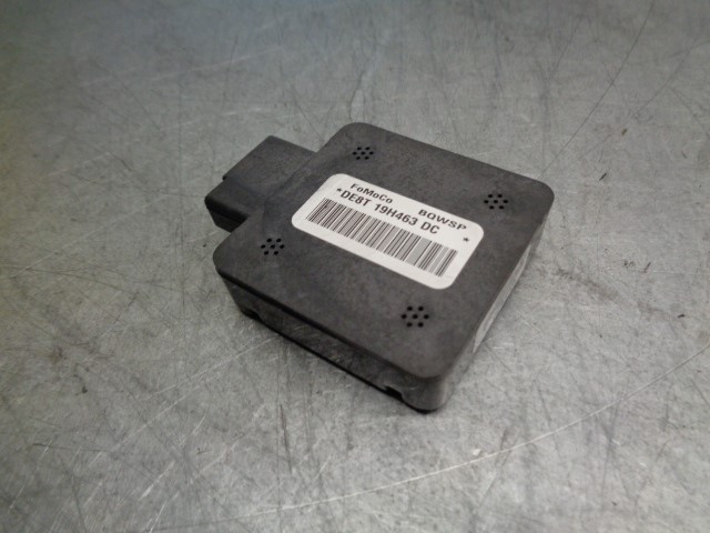 Antena GPS Ford DE8T19H463DC