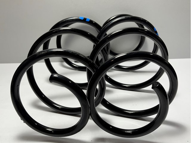 5Q0411105GJ VAG Sprężyna przednia