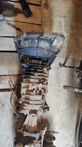 Mechaniczna skrzynia biegów w komplecie do Ford Ranger  ET