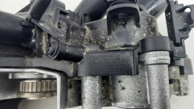 Do koszyka 04E121600CC VAG Pompa chłodząca wodna