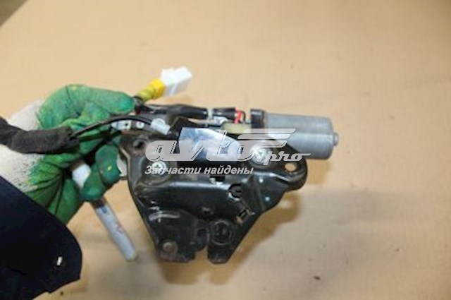 Do koszyka Zamek klapy bagażnika (3/5 drzwi tylnych) Lexus LS  UCF30