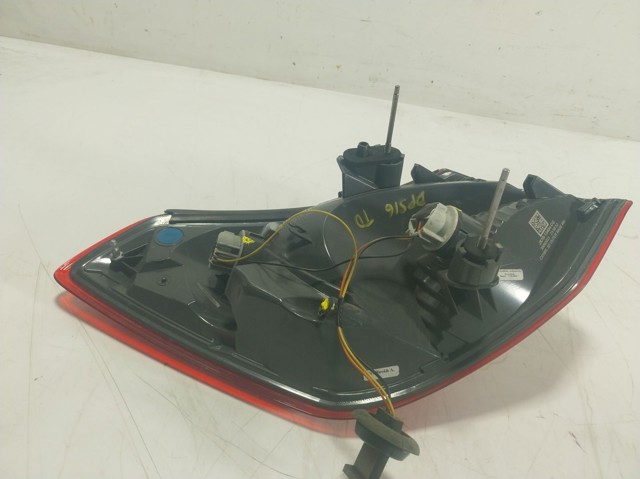 Lampa zespolona tylna prawa Ford Focus IV hatchback (HN) (2018 - 2026) cena, od 147,26 USD