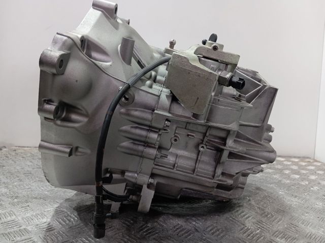 Mechaniczna skrzynia biegów w komplecie do Ford Kuga II CBS