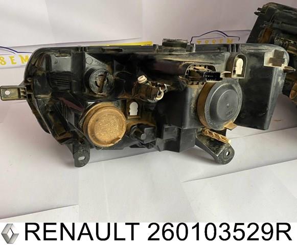 Do koszyka 260605665R Renault (RVI) Reflektor lewy