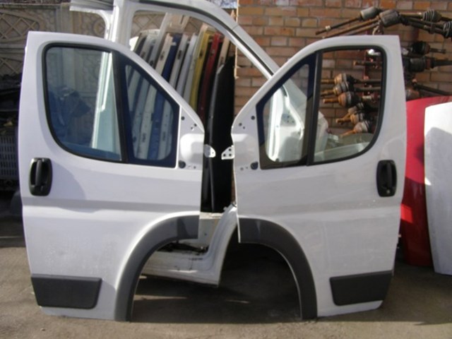 Drzwi przednie lewe Fiat Ducato III platforma pokładowa (250) (2006 - 2026) cena, od 485,90 USD