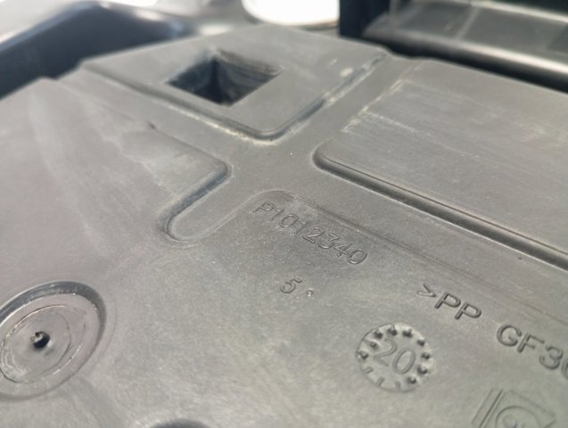 Zbiornik AD BLUE Peugeot/Citroen 9826092180 cena, od 408,87 USD