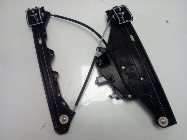 Mechanizm podnoszenia szyby drzwi przednich prawych Opel 9828130680 cena, od 95,34 USD