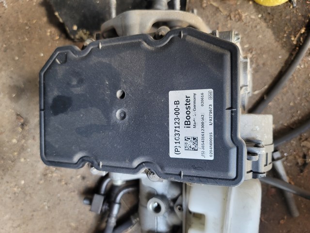 Wzmacniacz próżniowy hamulców do Tesla Model S  5YJS