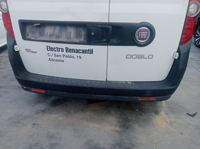 Zderzak tylny 735497862 Fiat/Alfa/Lancia