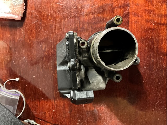 A2C83076400 VAG Przepustnica, komplet