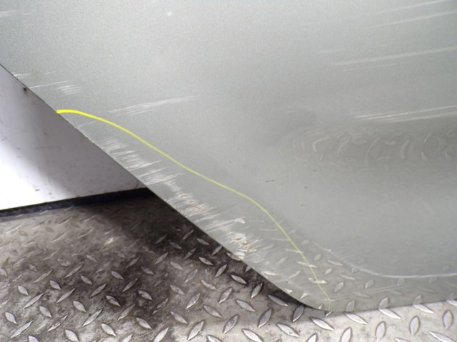 Drzwi tylne prawe KIA Carens III minivan (2012 - 2018) cena, od 538,03 USD