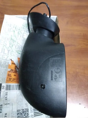 Do koszyka 963018796R Renault (RVI) Lusterko wsteczne prawe