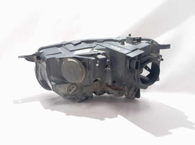 Reflektor prawy 9816826880 Peugeot/Citroen