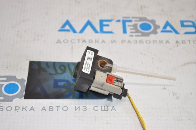 Do koszyka 959301R000 Hyundai/Kia Czujnik AIRBAG przedni