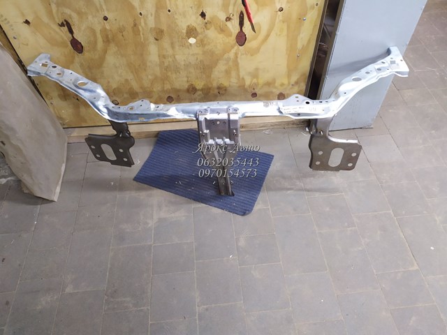 Osłona chłodnicy kompletna (panel mocowania reflektorów) ZAZ TF69Y08401040 cena, od 47,46 USD
