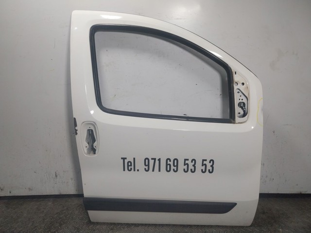 Do koszyka Drzwi przednie prawe Peugeot Bipper  225L