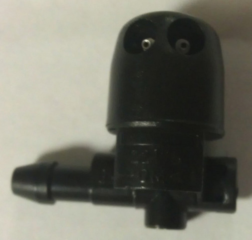 Dysza spryskiwacza szyby przedniej prawa General Motors 13118144 cena, od 3,24 USD