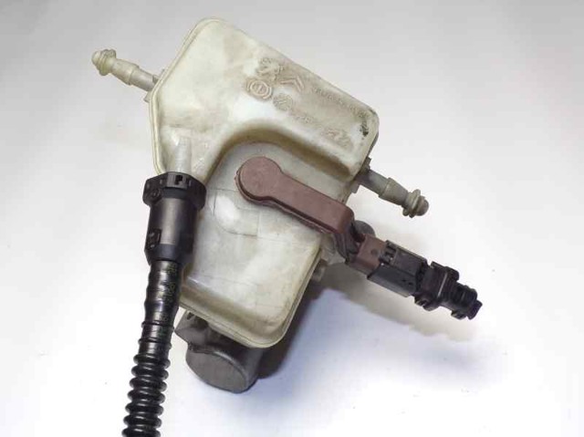 Główny cylinder hamulców Peugeot/Citroen 1610017880 cena, od 42,56 USD
