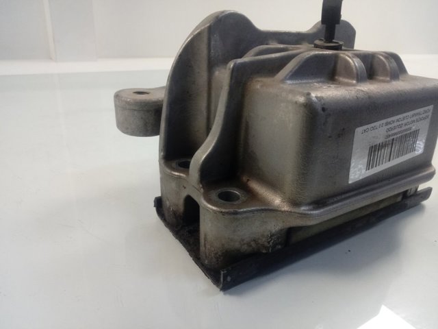 Poduszka (podpora skrzyni biegów) GK217M124AE Ford