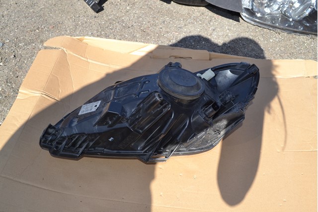 Reflektor prawy VAG 5J1941016C