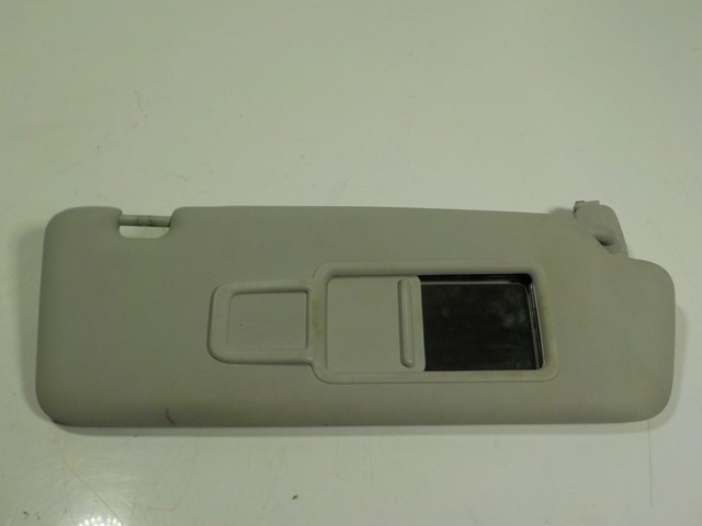 Do koszyka 8K0857552P8S0 VAG Osłona przeciwsłoneczna