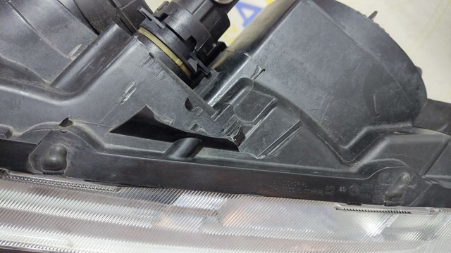 Reflektor prawy Renault (RVI) 8200412754 cena, od 134,50 USD