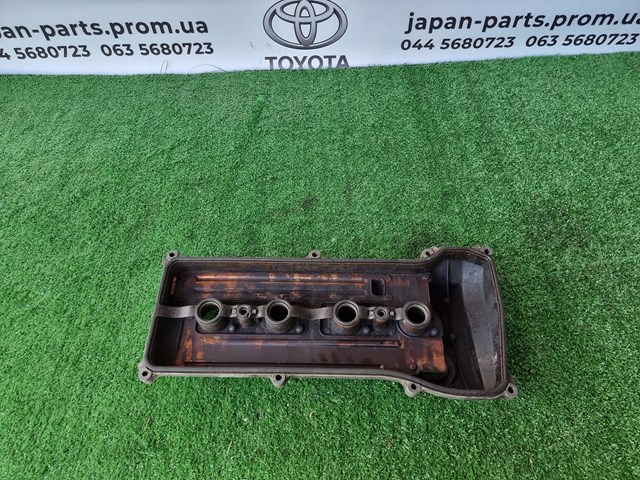 Pokrywa zaworowa 1120128031 Toyota