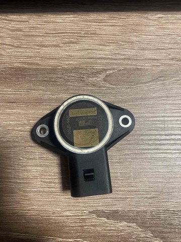 Regulator biegu jałowego HELLA 6PD012754001 cena, od 90,48 USD