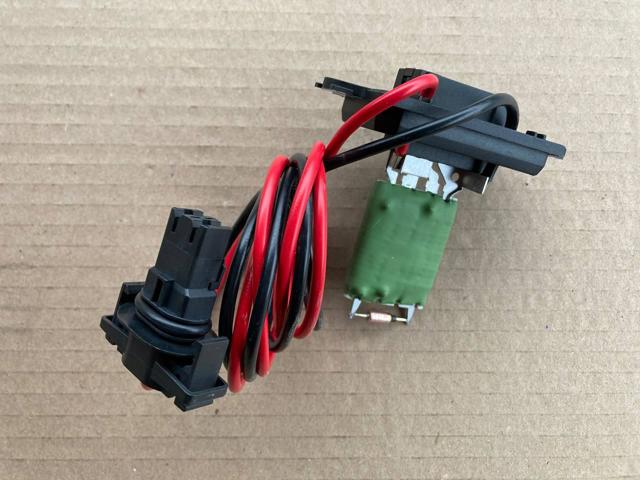 Rezystor silniczka wentylatora klimatyzacji Polcar 6070KST1 cena, od 26,54 USD