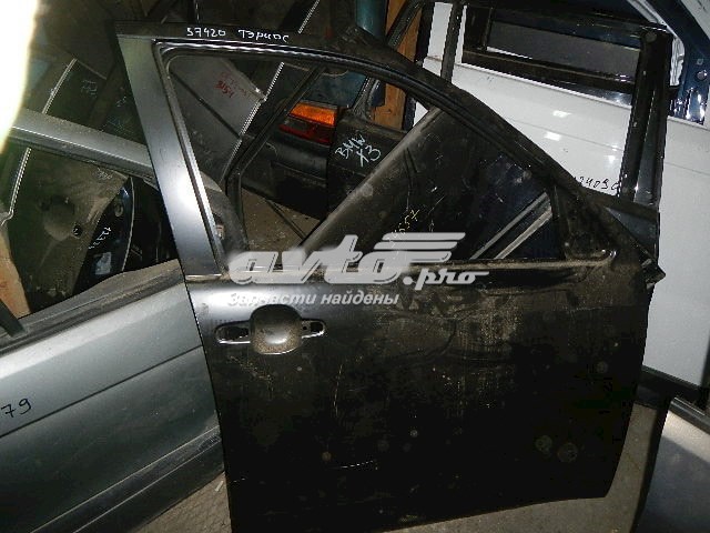 Do koszyka Drzwi przednie prawe Daihatsu Terios II J2