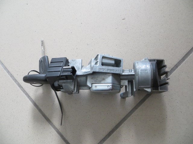 Stacyjka zapłonowa Ford 3M513F880AC cena, od 51,28 USD