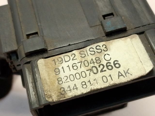 8200070266 Renault (RVI) Przełącznik zespolony lewy