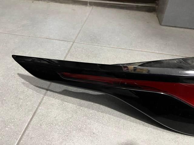 Lampa zespolona tylna prawa LR181907 Land Rover