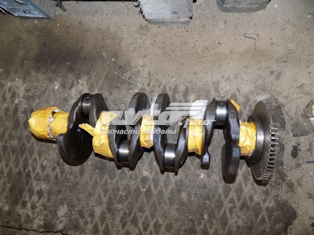 Wał korbowy silnika 0501L4 Peugeot/Citroen