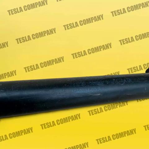 Amortyzator maski 106263400A Tesla