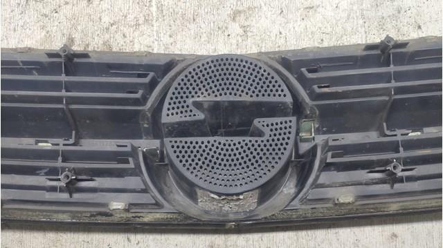 Do koszyka Atrapa chłodnicy Opel Signum  