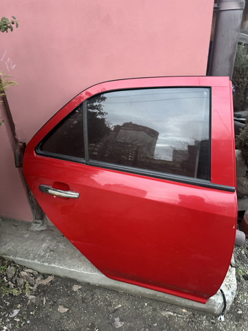 Drzwi tylne prawe Geely Mk 