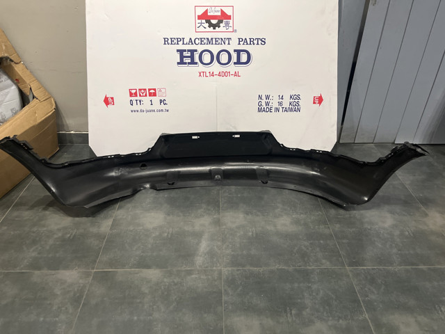 Zderzak tylny 866113W031 Hyundai/Kia