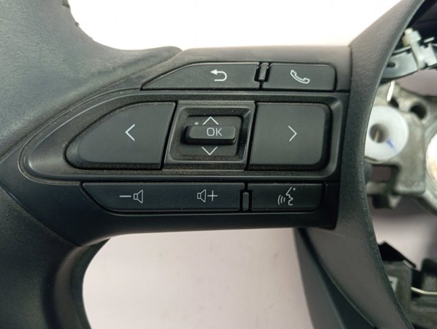 Kierownica Toyota Yaris CROSS SUV (MXP) (2020 - 2026) cena, od 169,36 USD