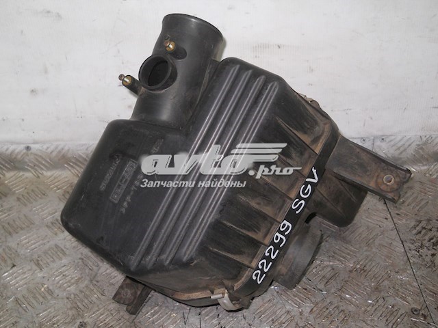 Obudowa filtra powietrza Suzuki 1370065J00 cena, od 137,02 USD