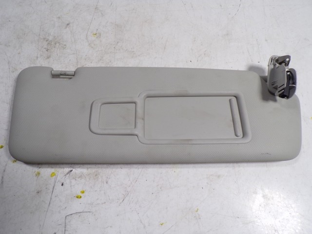 8K0857552P8S0 VAG Osłona przeciwsłoneczna