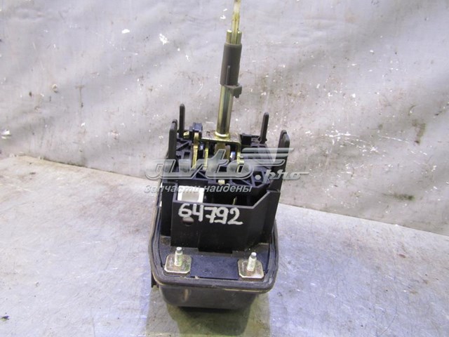 4B0713041K VAG Mechanizm zmiany biegów (cięgno)